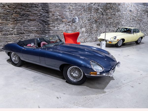 2021 JaguarE type15