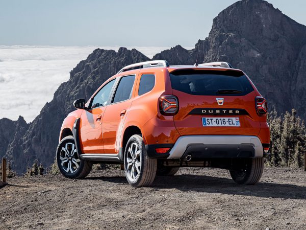 Dacia Duster 2021 02