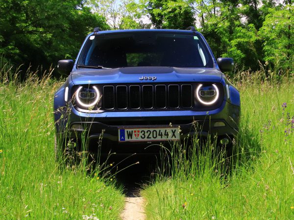 Jeep Renegade Trailhawk 4xe