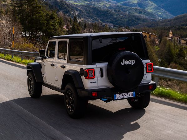 Jeep Wrangler Sahara Rubicon 4xe 2021 06