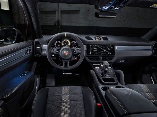 Porsche Cayenne Turbo GT 2021 04