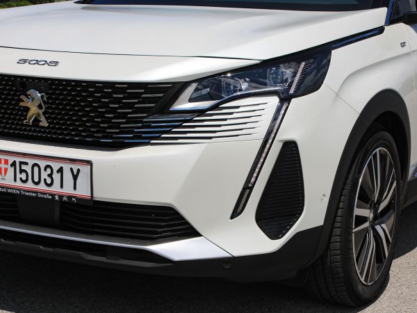 Peugeot 5008 GT Pack BlueHDi 130 EAT8