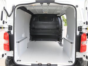 Peugeot e-Expert Premium L2 75 kWh