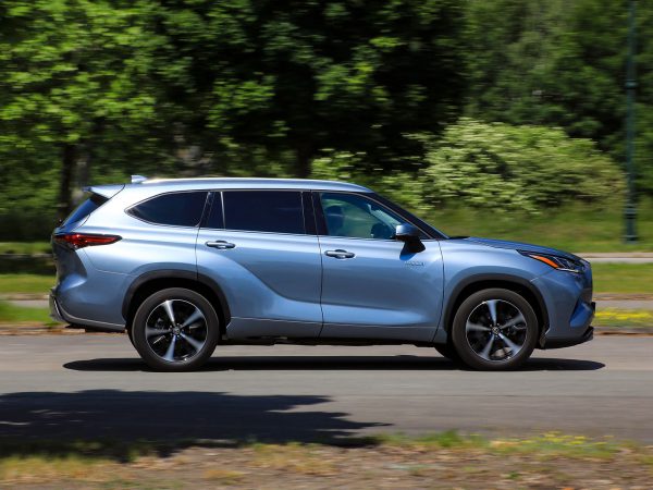 Toyota Highlander 2,5 Hybrid VIP