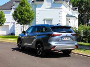 Toyota Highlander 2,5 Hybrid VIP