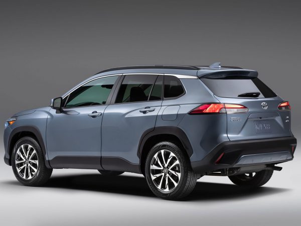 Toyota Corolla Cross 2021 02