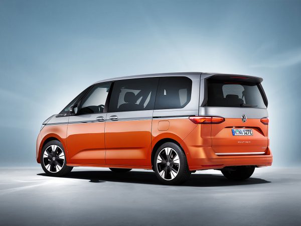 VW Multivan 2021 02