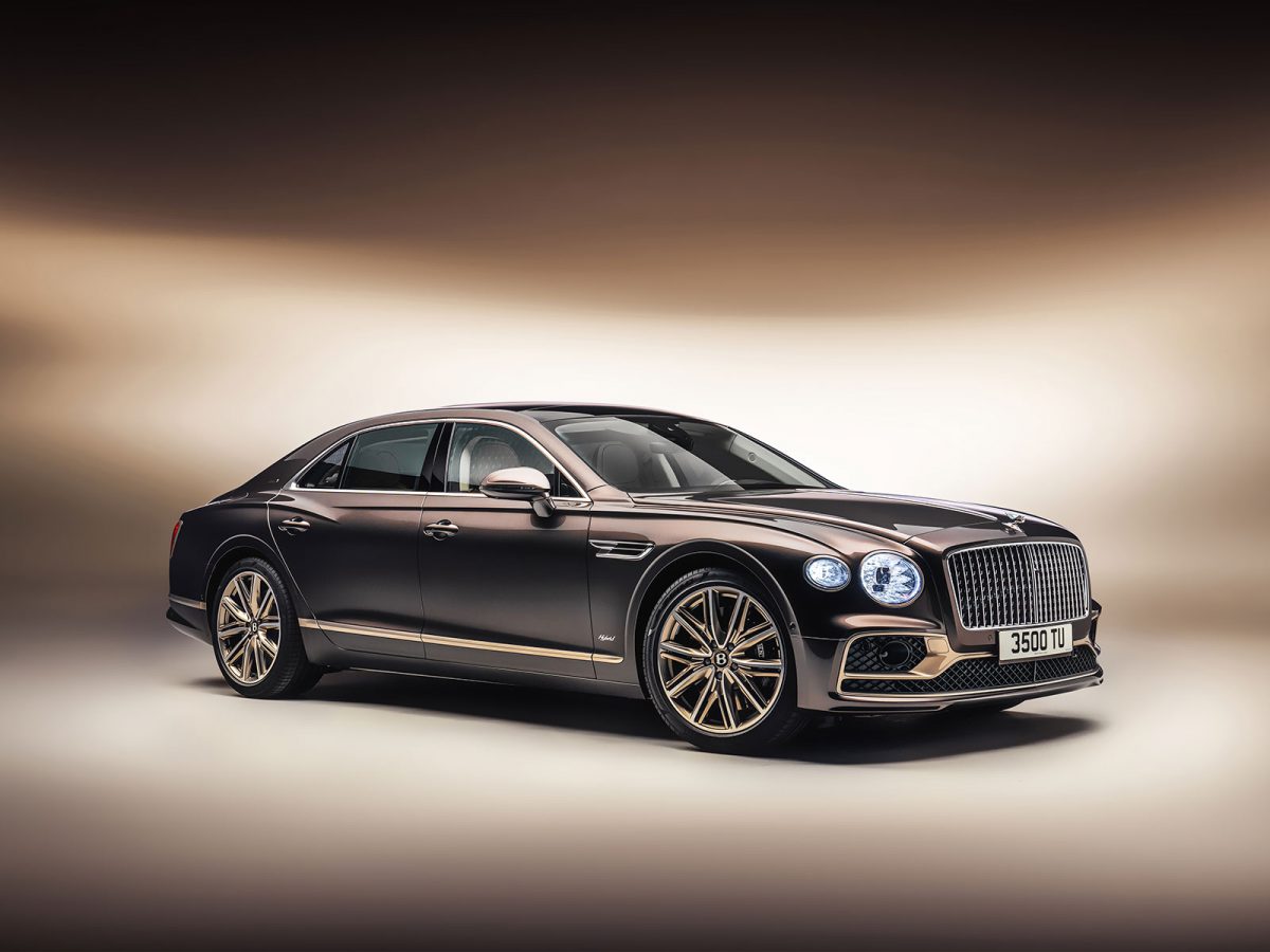 Bentley FlyingSpur Odyssean 2021 01