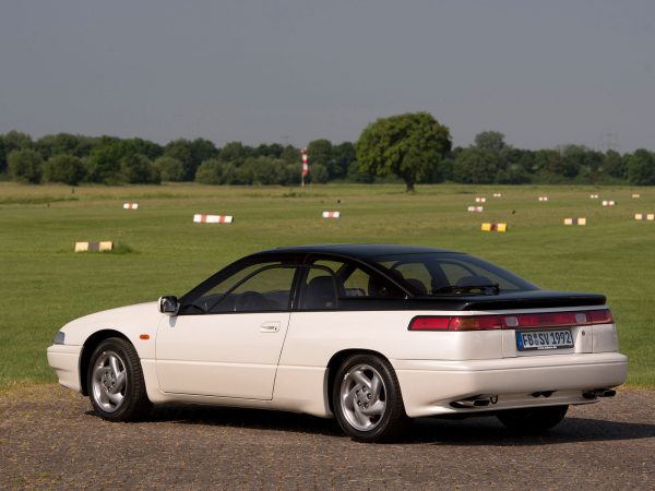 Subaru SVX 02