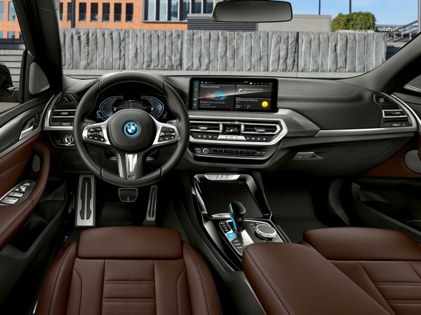 BMW ix3 Facelift 2021 04