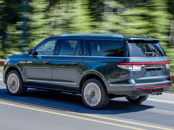Lincoln Navigator 2021 02