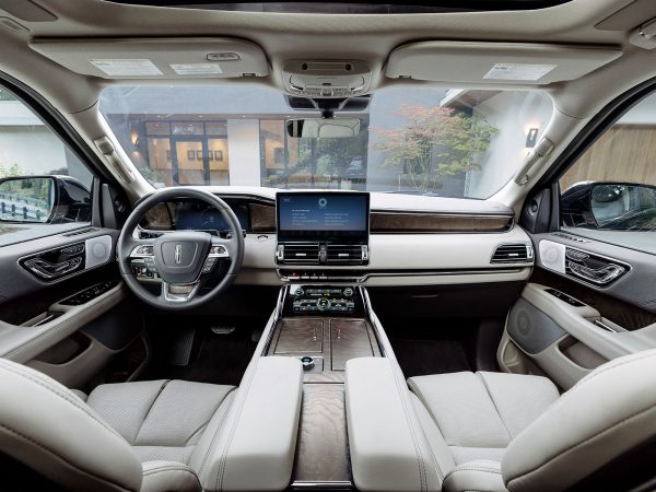 Lincoln Navigator 2021 04