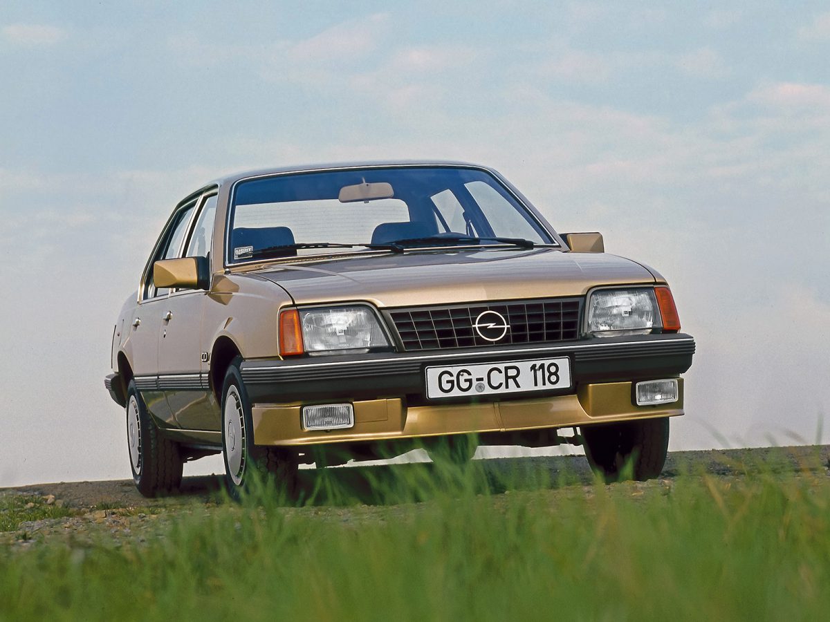 01 Opel Ascona 17891