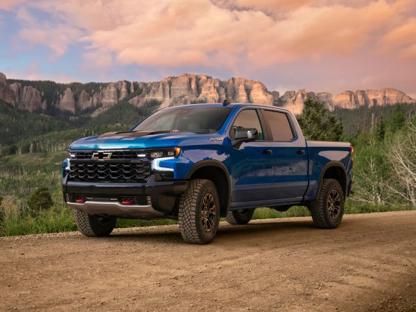 Chevrolet Silverado Facelift 2021 02