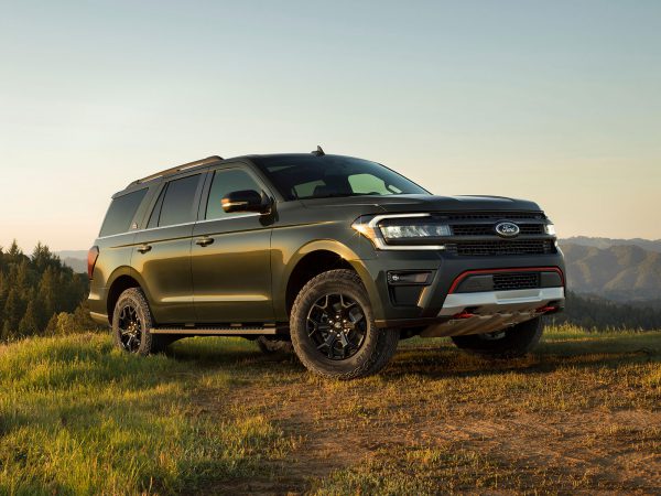 Ford Expedition 2021 01