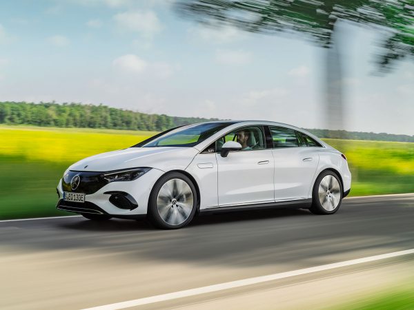 Mercedes EQE 2021 08
