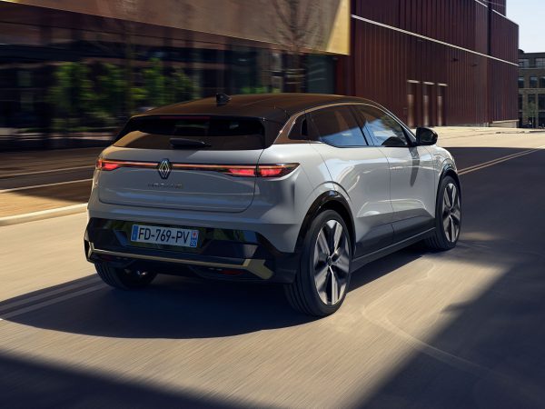 Renault Megane Electric 2021 02