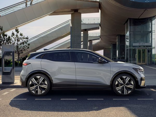 Renault Megane Electric 2021 03