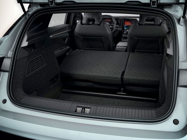 Renault Megane Electric 2021 07