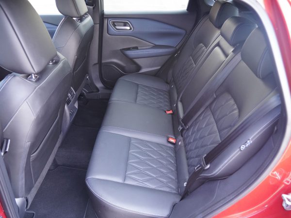 Nissan Qashqai Tekna+ 1,3 DIG-T Mild-Hybrid