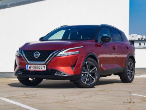 Nissan Qashqai Tekna+ 1,3 DIG-T Mild-Hybrid