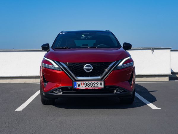 Nissan Qashqai Tekna+ 1,3 DIG-T Mild-Hybrid