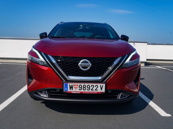 Nissan Qashqai Tekna+ 1,3 DIG-T Mild-Hybrid