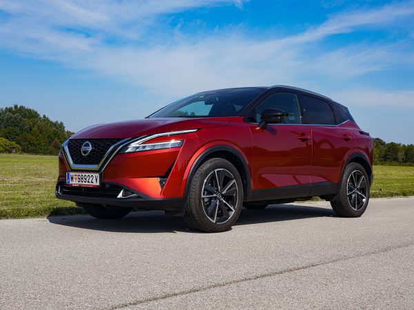 Nissan Qashqai Tekna+ 1,3 DIG-T Mild-Hybrid