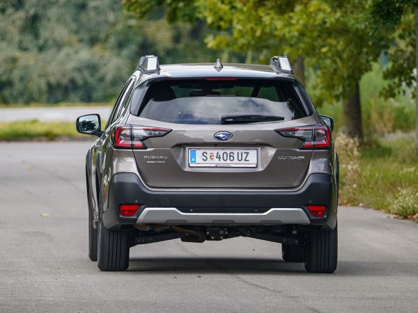 Subaru Outback Premium 2,5i CVT