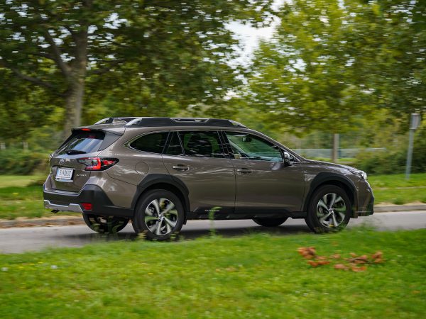 Subaru Outback Premium 2,5i CVT