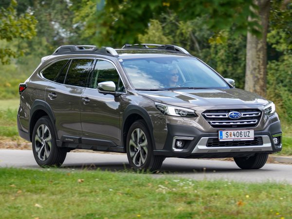 Subaru Outback Premium 2,5i CVT