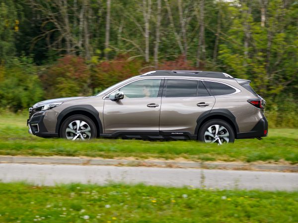 Subaru Outback Premium 2,5i CVT