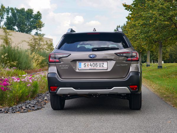 Subaru Outback Premium 2,5i CVT