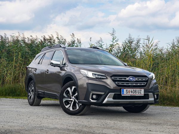 Subaru Outback Premium 2,5i CVT