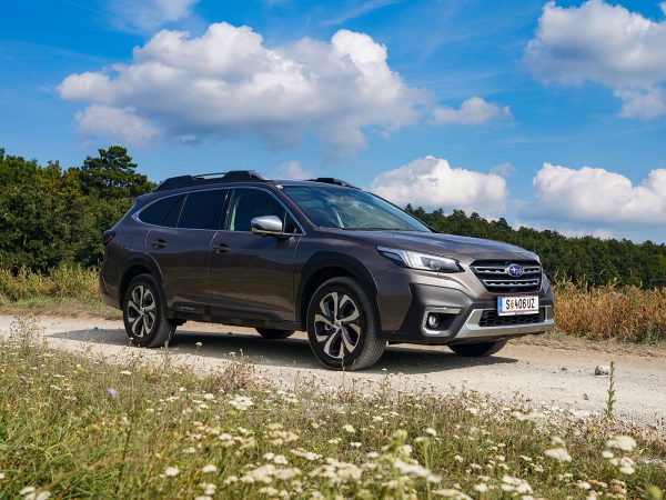 Subaru Outback Premium 2,5i CVT