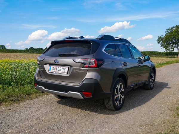 Subaru Outback Premium 2,5i CVT