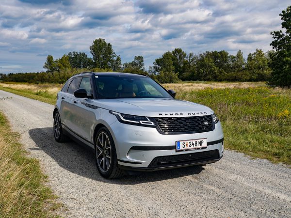 Range Rover Velar SE D300 MHEV