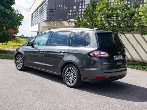 Ford Galaxy 2,5 Hybrid Titanium