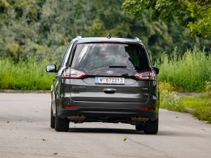 Ford Galaxy 2,5 Hybrid Titanium