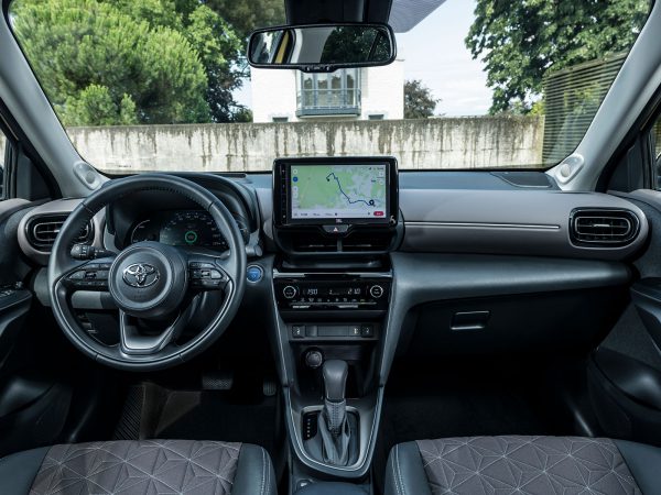 Toyota Yaris Cross Fahrbericht 2021 06