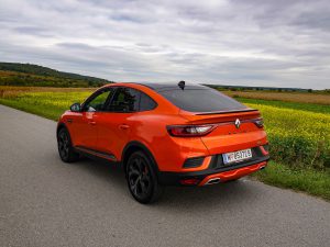 Renault Arkana R.S. Line E-TECH Hybrid 145