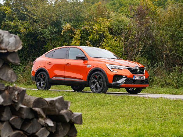 Renault Arkana R.S. Line E-TECH Hybrid 145