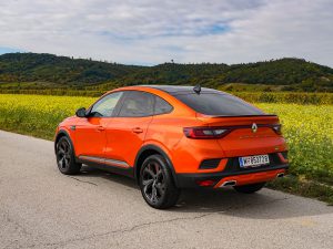 Renault Arkana R.S. Line E-TECH Hybrid 145