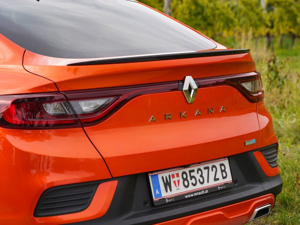 Renault Arkana R.S. Line E-TECH Hybrid 145
