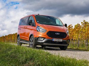 Ford Tourneo Custom L1 2,0 EcoBlue 185 PS AT Active
