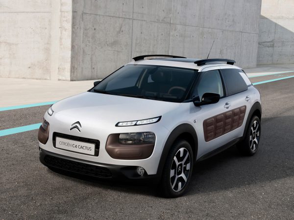 00 Citroen c4 cactus 01