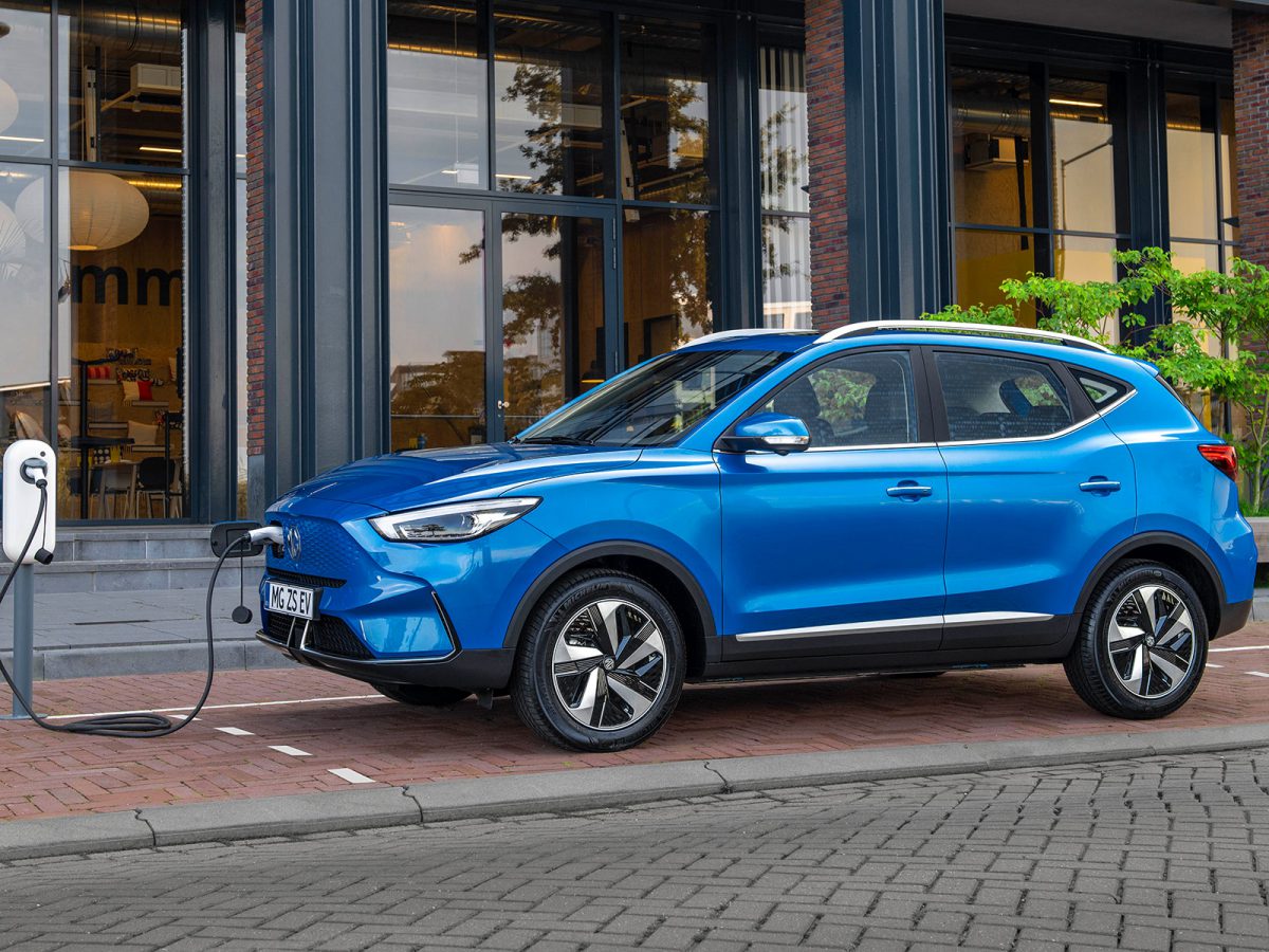 MG ZS EV Facelift 2021 05