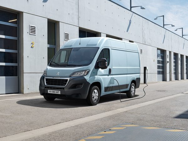 Peugeot Elektro NFZ 02