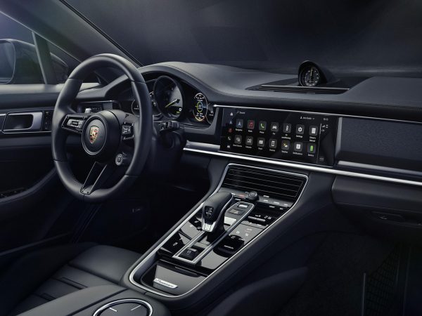 Porsche Panamera Platinum Edition 2021 03