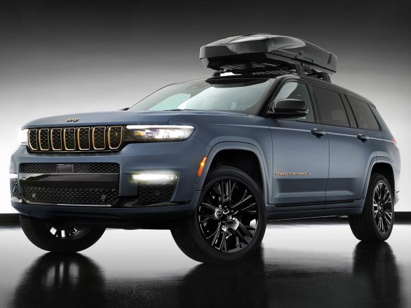 SEMA 2021 Jeep Grand Cherokee L Breckenridge 01